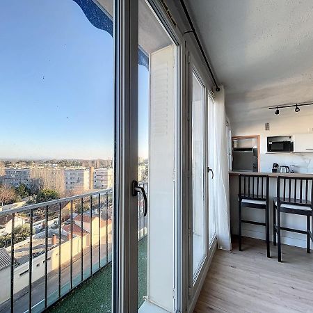 Agreable Appartement 4 Pieces, Vue Mont Ventoux, Proche Remparts Avignon Exterior foto